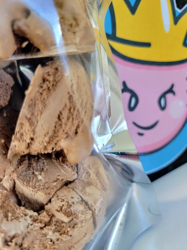 FREEZE DRIED CHOCOLATE ICE CREAM